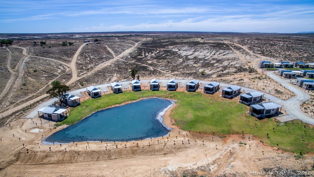 Letsatsi Lodge Vanrhynsdorp Exteriör bild