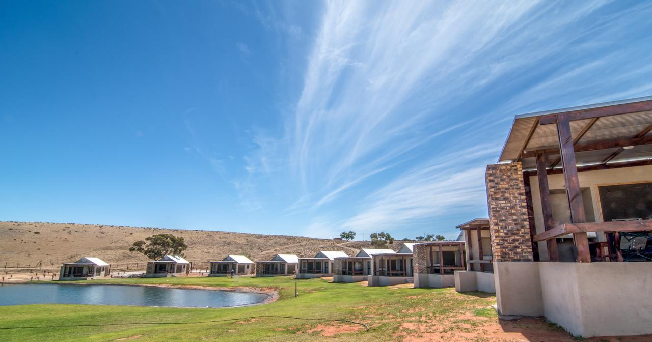 Letsatsi Lodge Vanrhynsdorp Exteriör bild