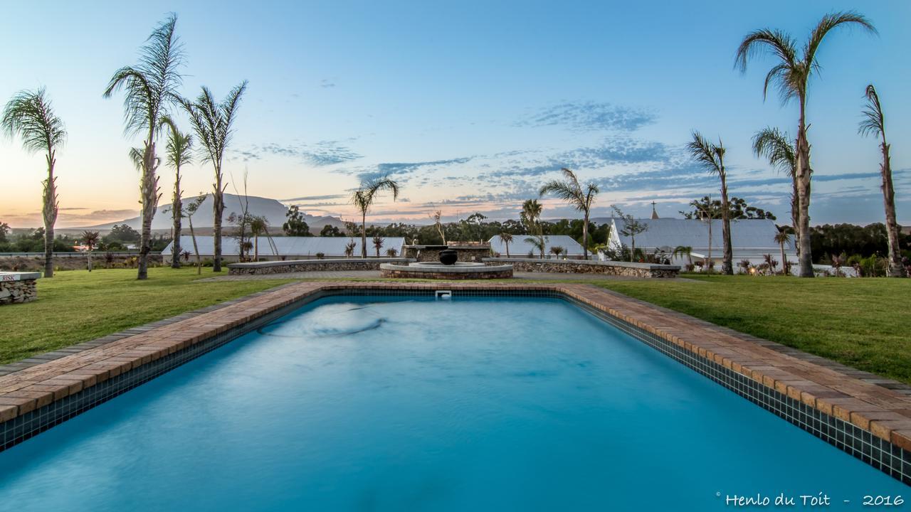 Letsatsi Lodge Vanrhynsdorp Exteriör bild