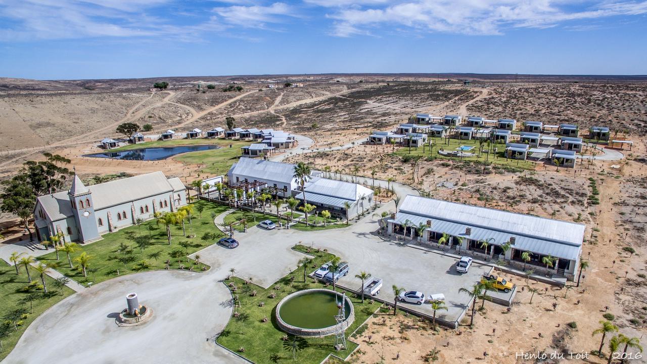 Letsatsi Lodge Vanrhynsdorp Exteriör bild