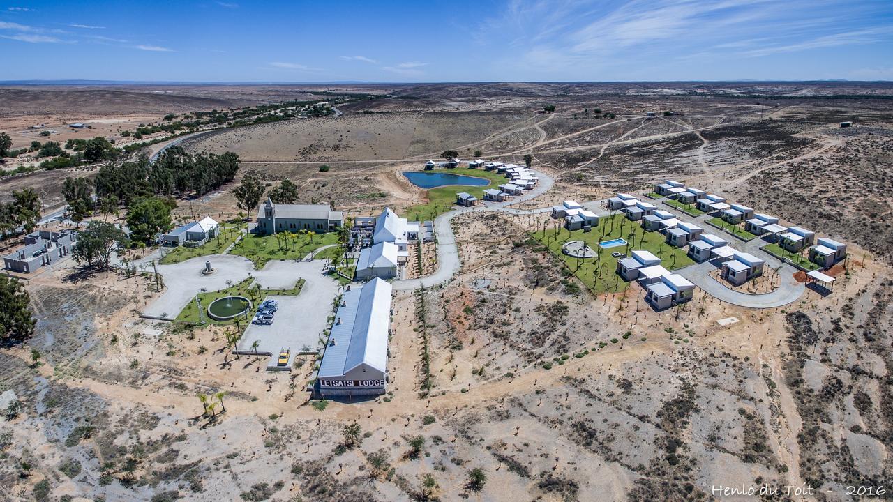 Letsatsi Lodge Vanrhynsdorp Exteriör bild